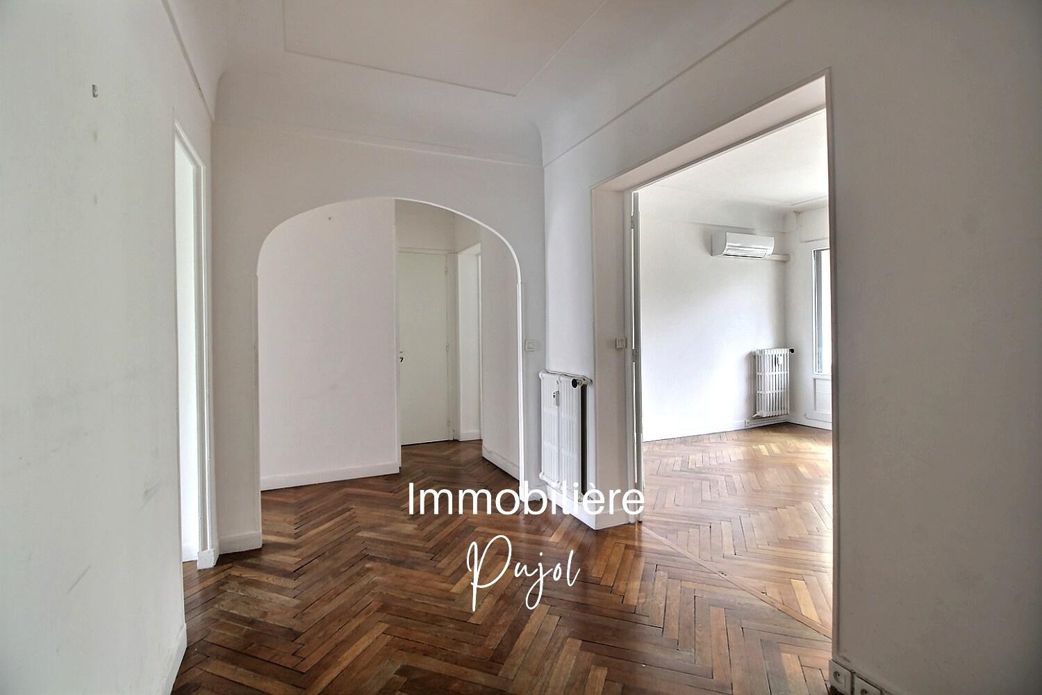 Castellane / Cantini - T3 de 85m2 avec balcon et cave – photo 8
