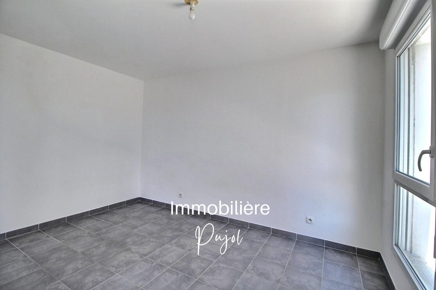 Joliette 13002 -  T2 de 43 m2 avec terrasse et parking – photo 5