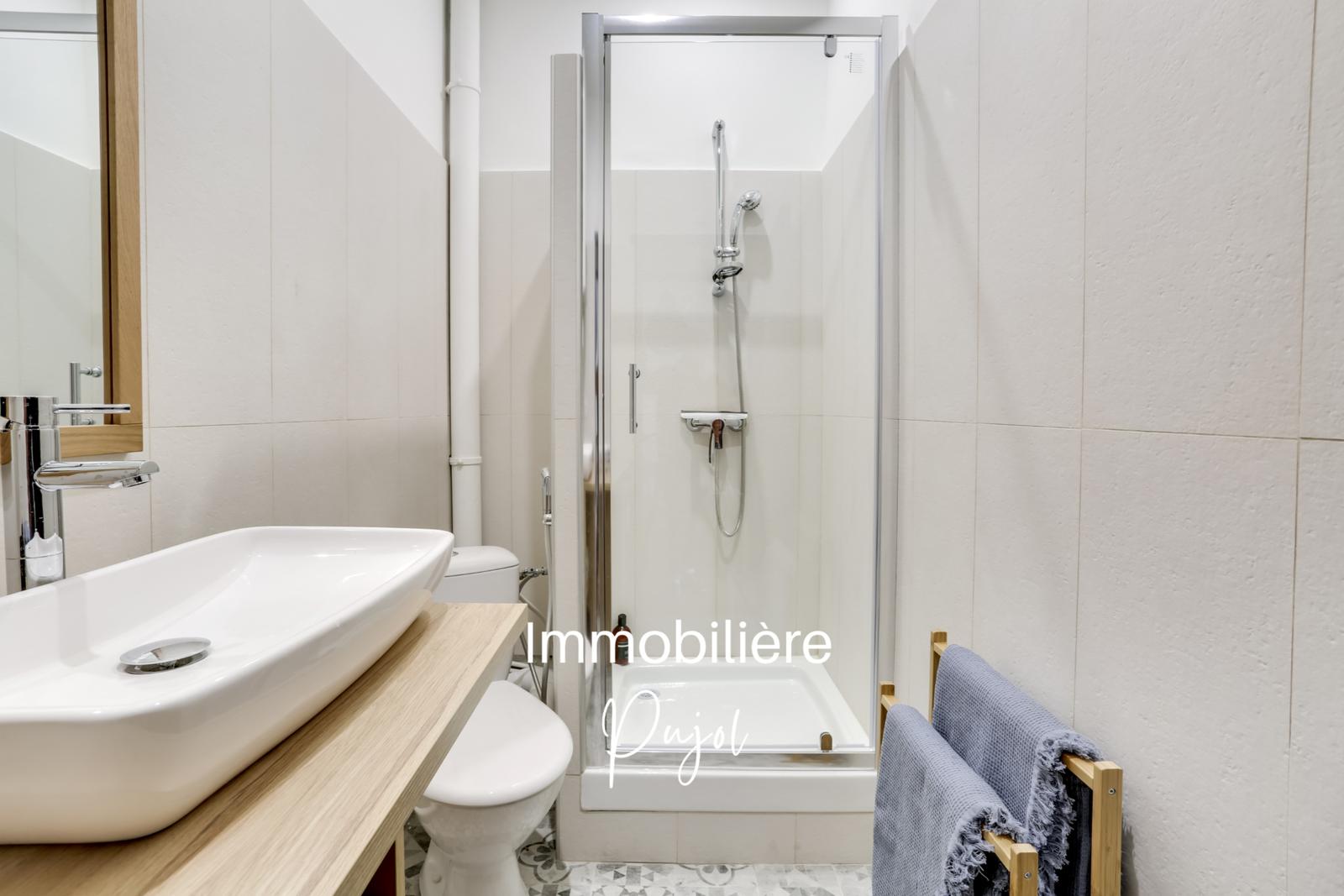 T2 de 40 m2 rénové et meublé - Marseille 6e, Vauban / Castel – photo 10