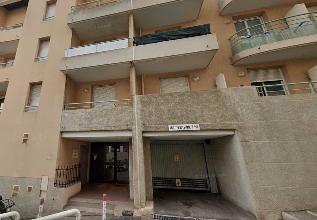 Garage en sous-sol impasse Papeterie – photo 3