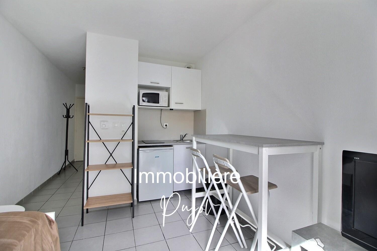 EXCLUSIVITE - VENDU Studio meublé au 97 bd de Paris - 13002 – photo 2