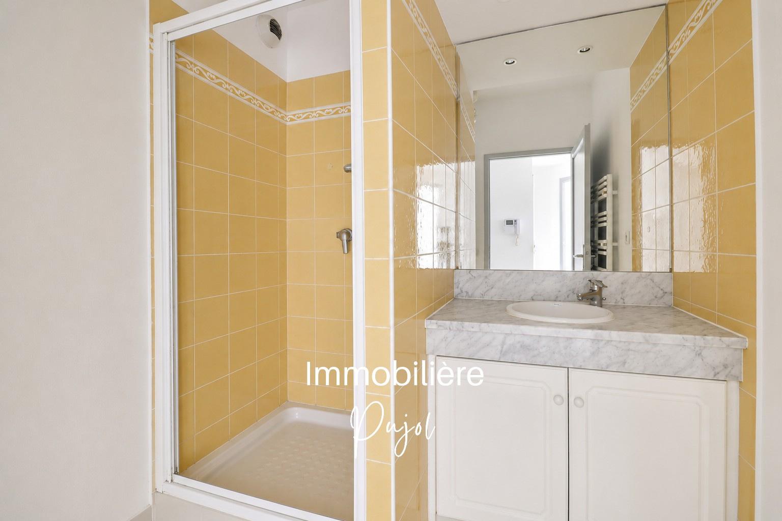 Exclusivité SOUS-OFFRE T2 avec balcon (+garage option) - 95 – photo 9