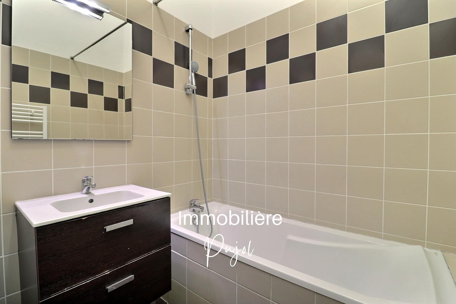 République/Joliette -  Appartement T3 proche toutes commodit – photo 7