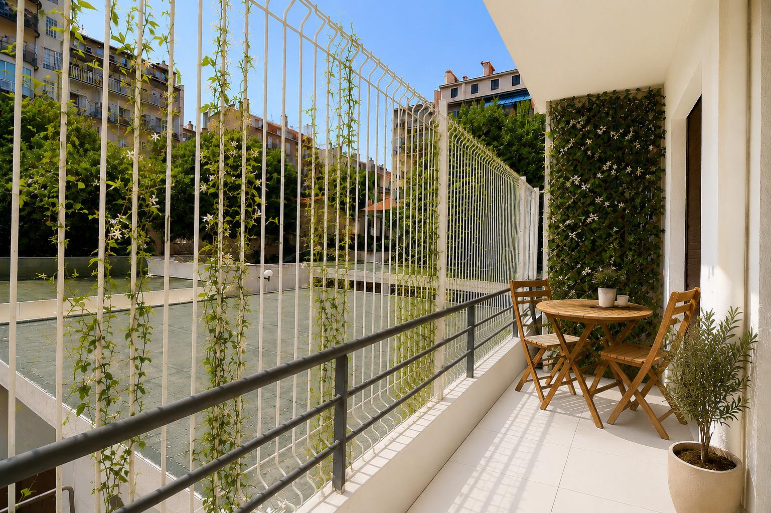 PERIER - APPARTEMENT T4  - 146 ROSTAND 13008 MARSEILLE – photo 1