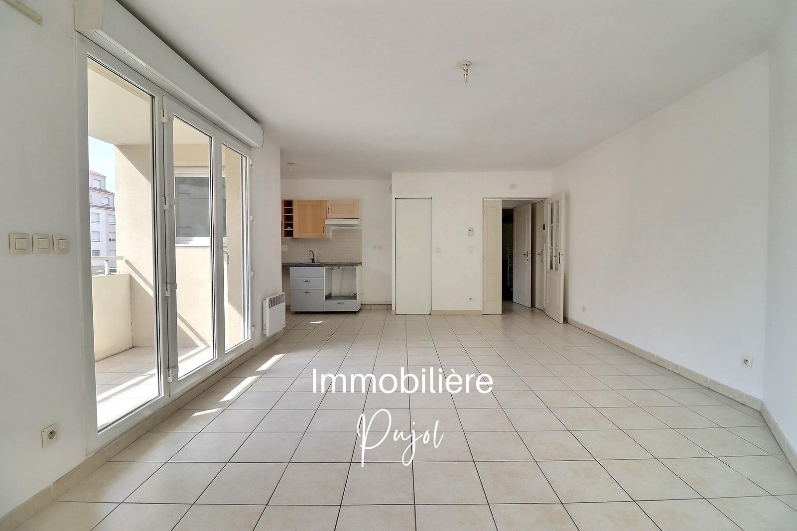 T2 avec TERRASSE et PARKING, vue Notre Dame de la Garde, 217 – photo 4