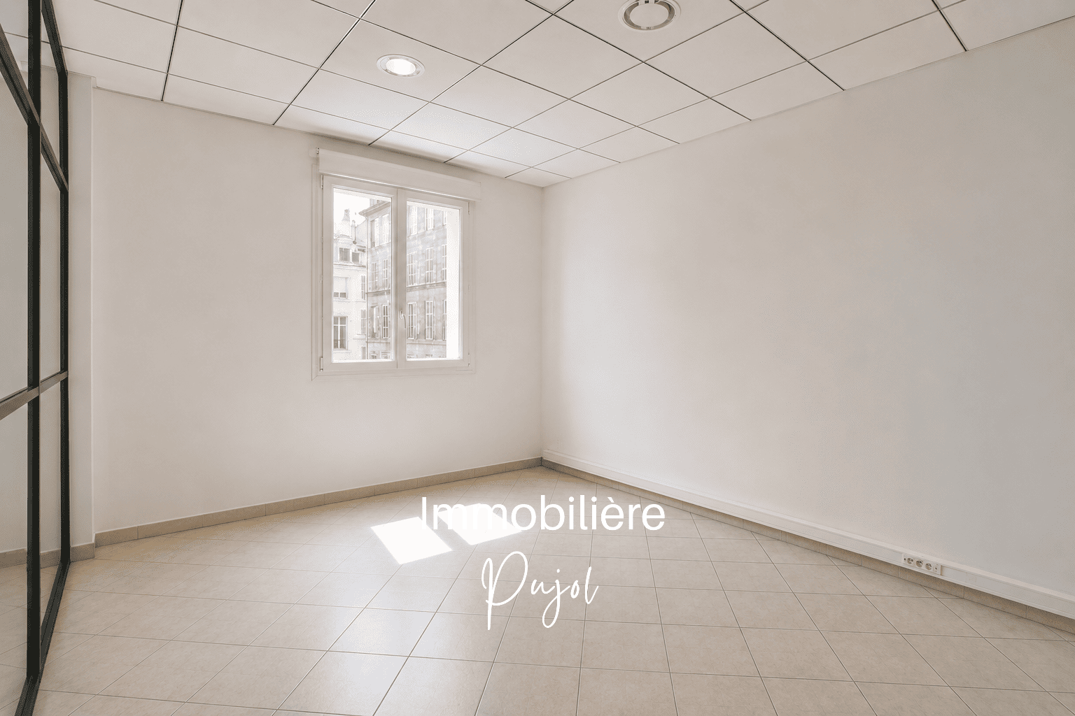 Préfecture/Rome 13001 - Plateau à aménager en appartement – photo 4