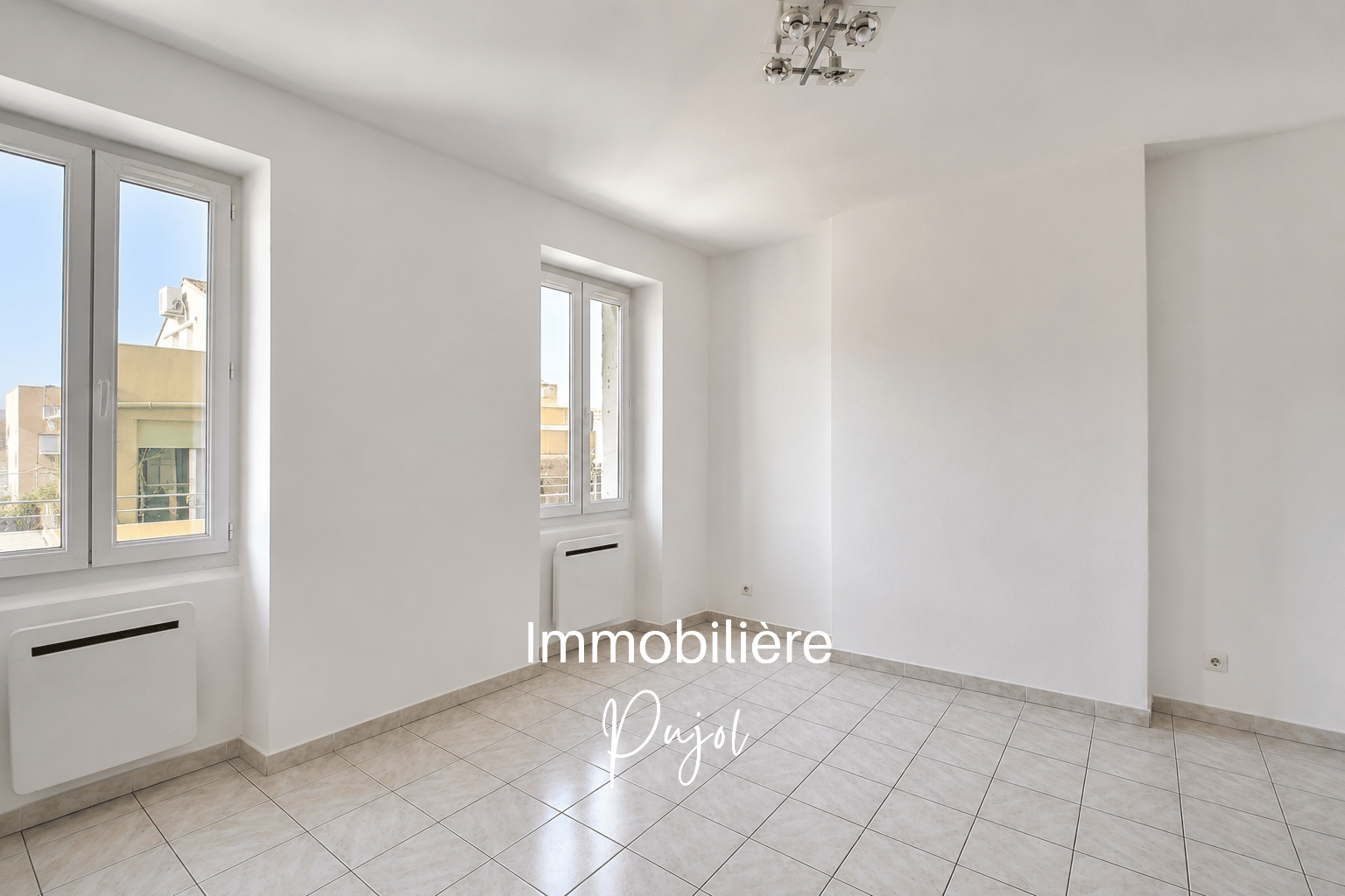 Conception  13005  -  Appartement dT1/2 en dernier étage – photo 1