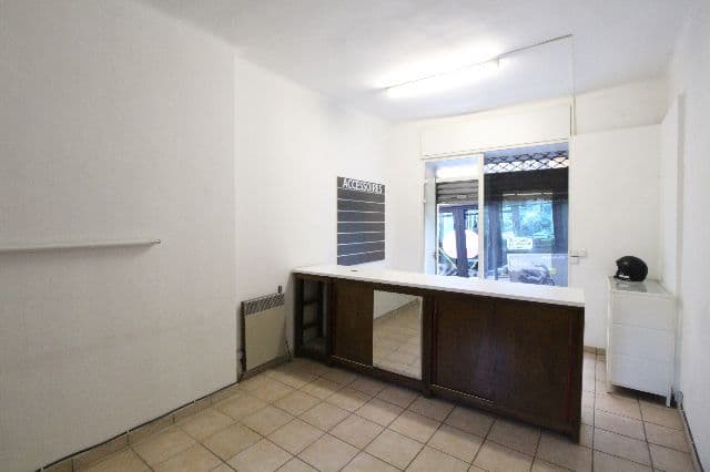 Local commercial à louer à Marseille – photo 4
