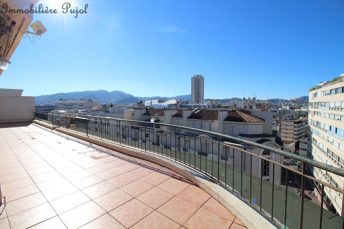 Appartement T4 à louer à MARSEILLE – photo 2