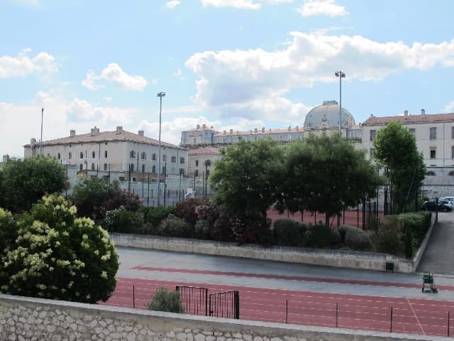 Appartement T3 à louer à Marseille – photo 9