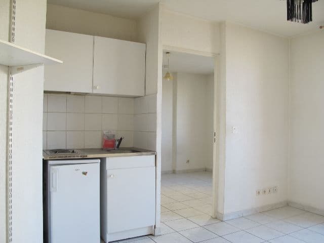 Appartement T2 à louer à Marseille – photo 3