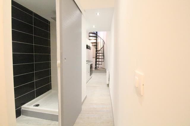 Appartement T1 à louer à Marseille – photo 4