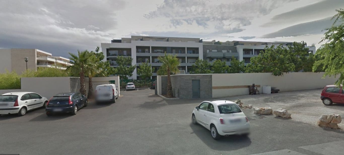 Parking/Box à louer à Marseille – photo 2