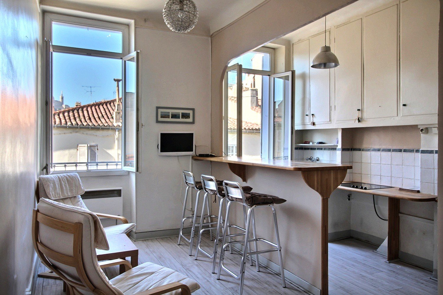  Appartement  T2   vendre 13006 Marseille