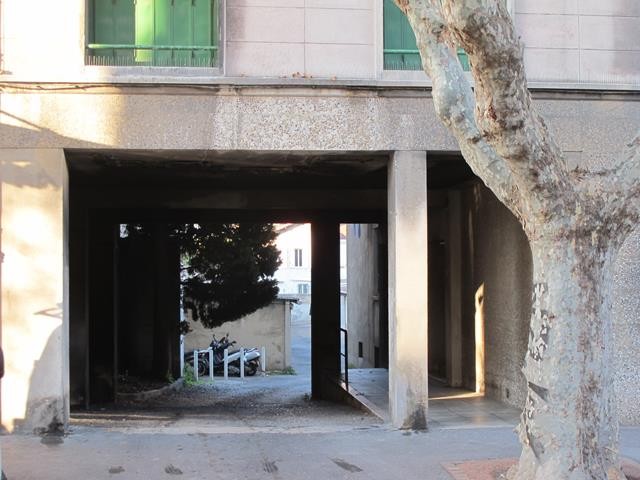 Parking/Box à louer, 13005, Marseille